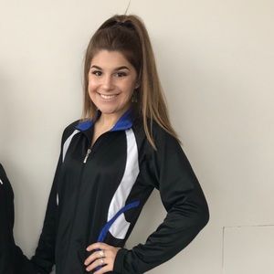 Meet your Posher, Camille